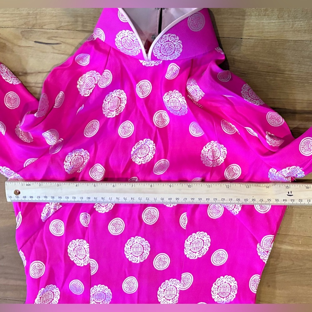 Traditional Vietnamese Áo Dài, Pink and Silver, Vintage, Size XS/S - Picture 8 of 11